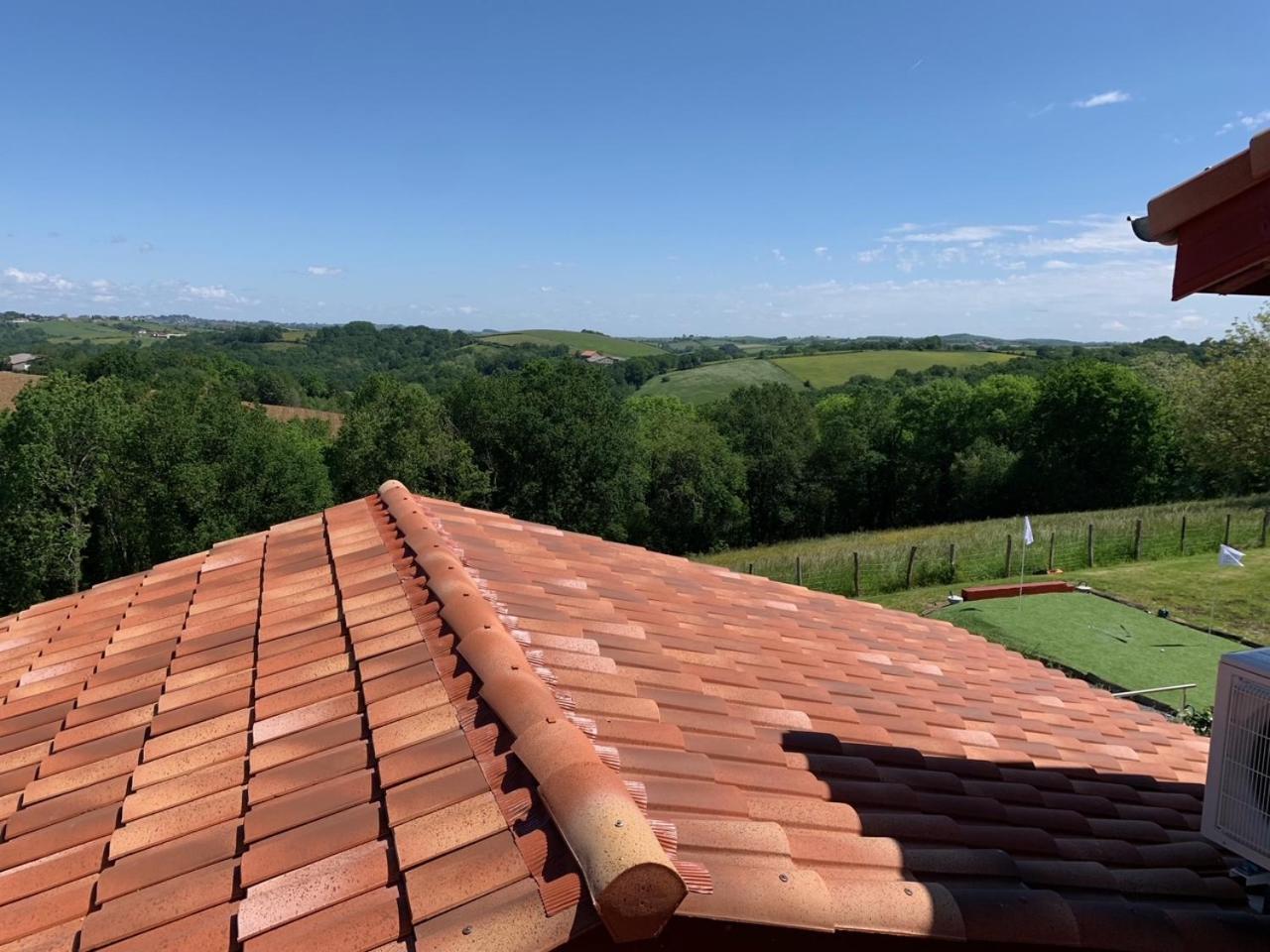 Bed & Breakfast Perbos 1556 La Bastide-Clairence Exterior photo