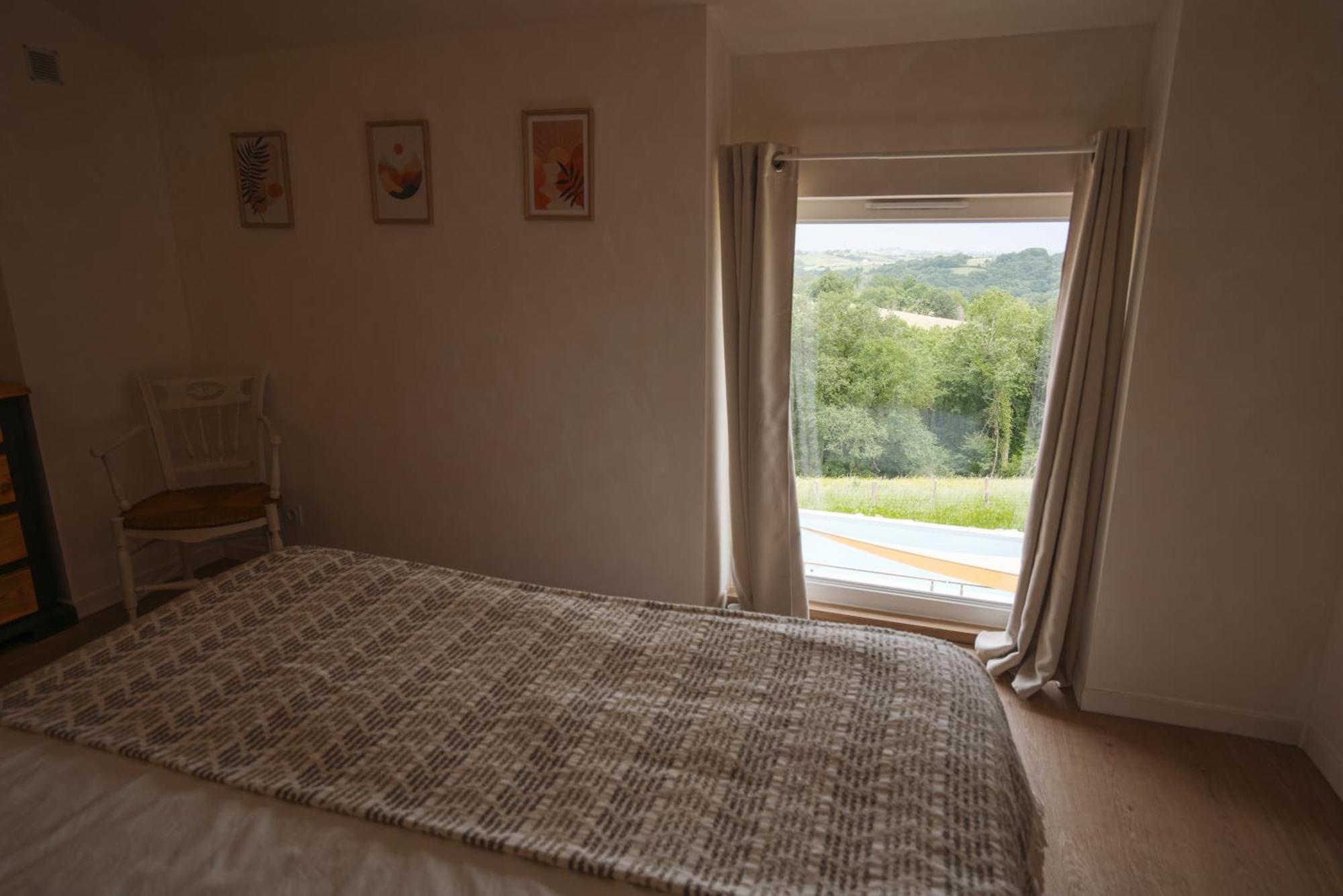 Bed & Breakfast Perbos 1556 La Bastide-Clairence Exterior photo